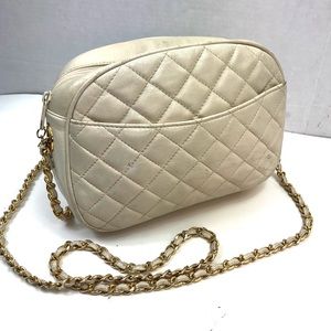 A. Giannetti VTG Crossbody Bag Quilted Chain Strap